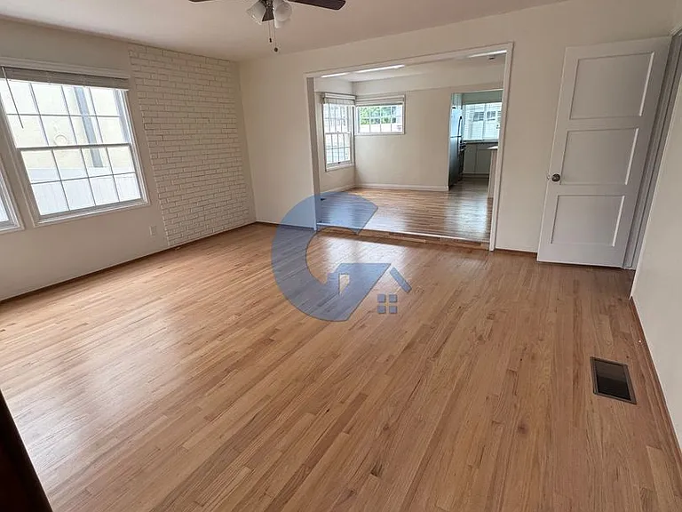 1641 Law St — Photo 1