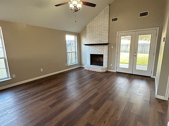 3rd image of 4104 Shagbark Dr