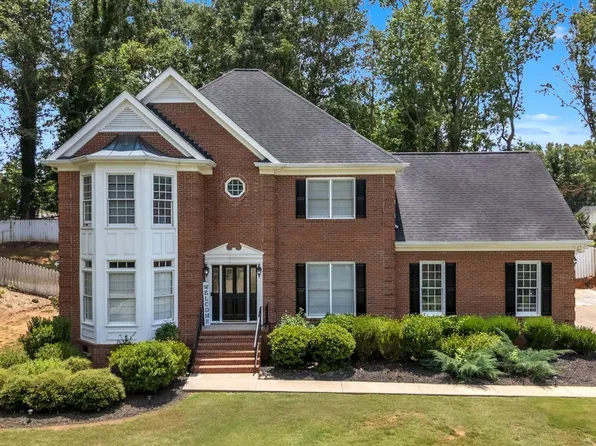 112 Fairway Dr, Laurens, SC 29360