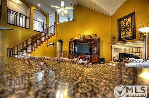 4th image of 599 Hammond Dr