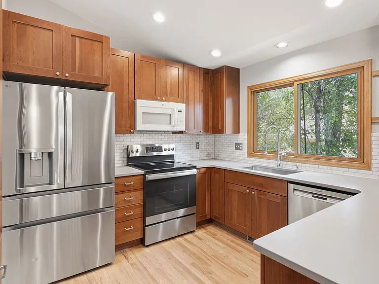 1515 Brandt Ct — Photo 10