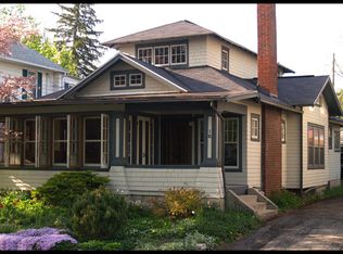 18 Woodland Ave, Delaware, OH