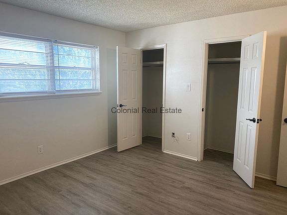 4th image of 801 Laurelwood Dr APT A