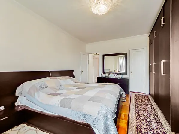 83-44 Lefferts Boulevard image 17 of 25