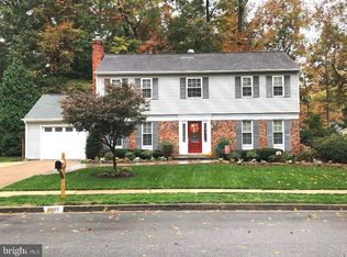 8905 Longmead Ct, Burke, VA 22015