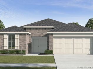 8520 E Galveston St, Broken Arrow, OK 74014