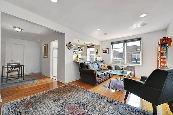 Rented by Christie's International Real Estate Group, LLC | media 5