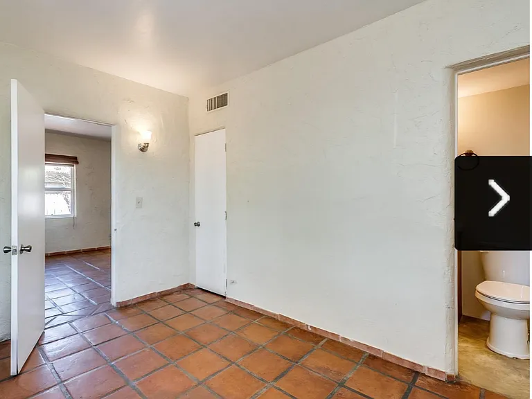 3913 E Montecito St — Photo 20