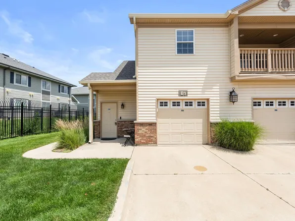 3752 Thornhill Cir #3752, Champaign, IL 61822