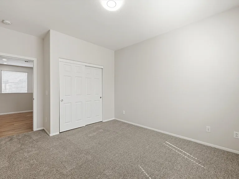 7658 Engleberg Ave — Photo 21