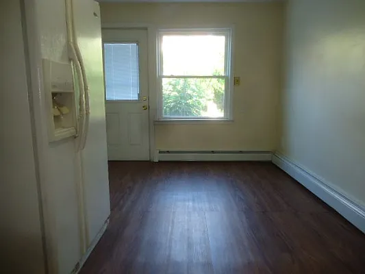 Rented by Hakeem Shahid, LREB | media 9