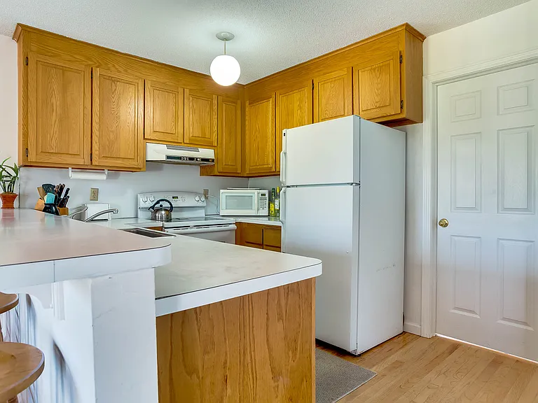 18 Atlantic Ave — Photo 1