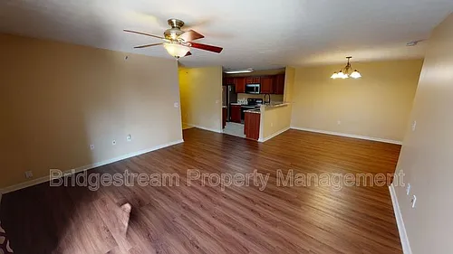 3049 Westminster Dr #102 Photo 1