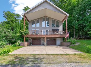 3016 S Shore Dr W, Hagaman, NY 12086