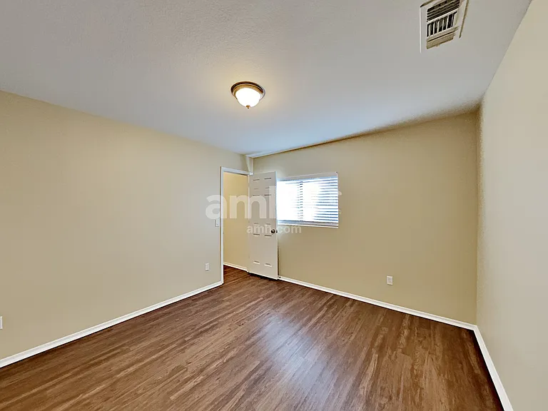 6133 S Wilson Dr — Photo 15