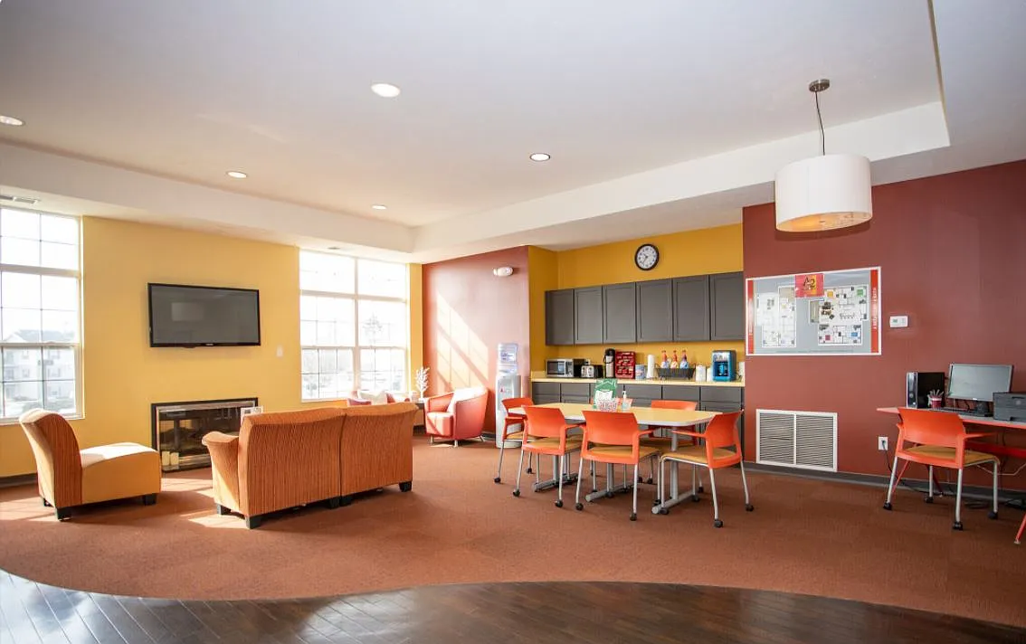 A2 Apartments — Photo 2