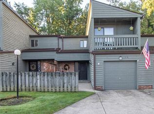 120 Kimrose Ln #120, Broadview Heights, OH 44147
