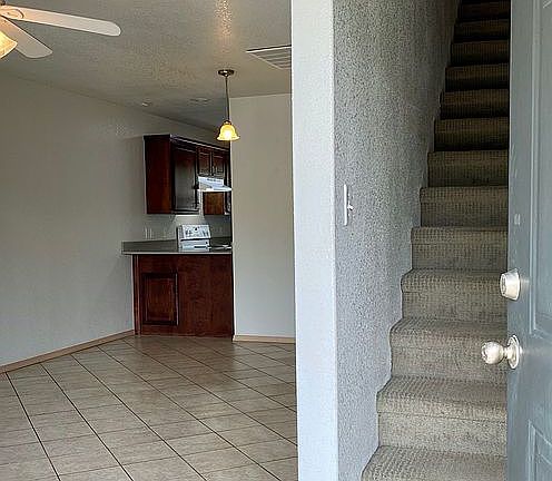 2nd image of 3318 N Detroit Ave