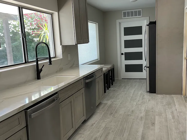 6729 E Camino De Los Ranchos — Photo 2