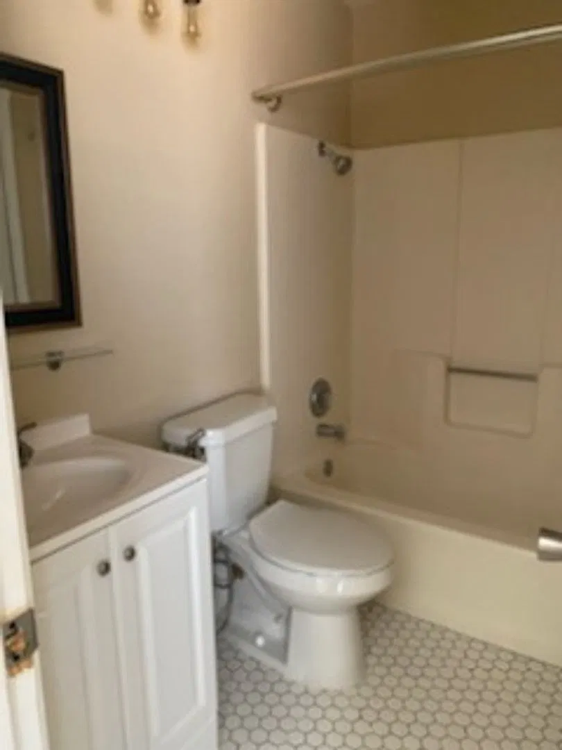 Coppertree Condo Ready for Move-in — Photo 4