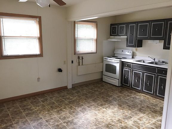 2nd image of 108 Gay St APT 201
