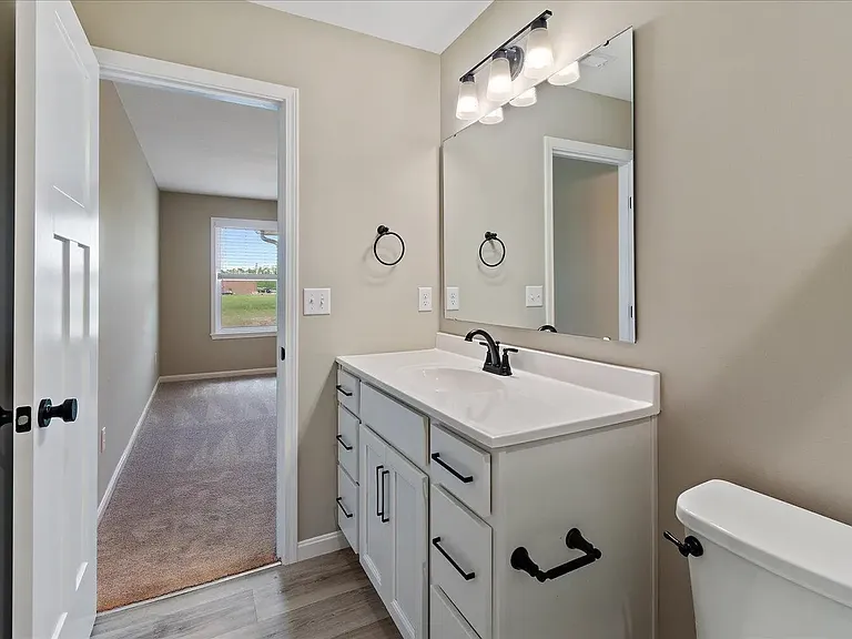 628 Crescent Lndg #628 — Photo 11