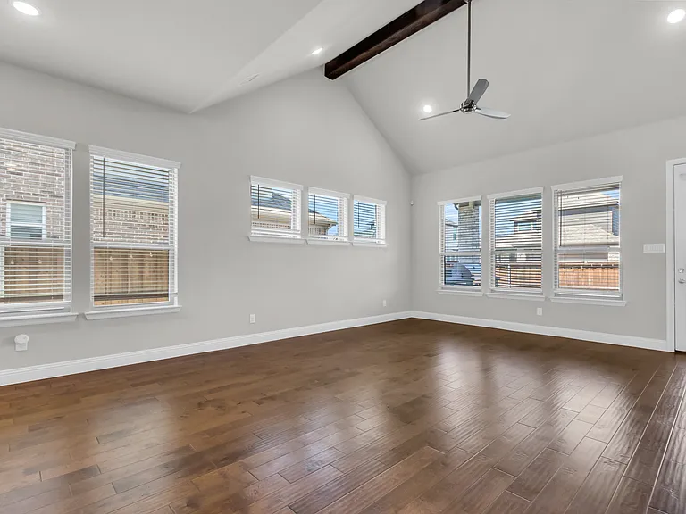 6657 Barnes Dr — Photo 16