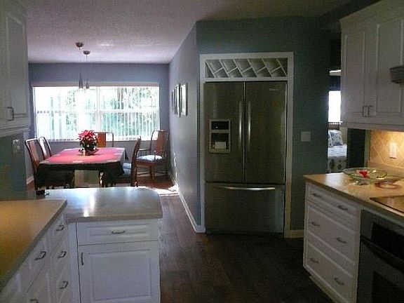 5th image of 556 Camelia Ln