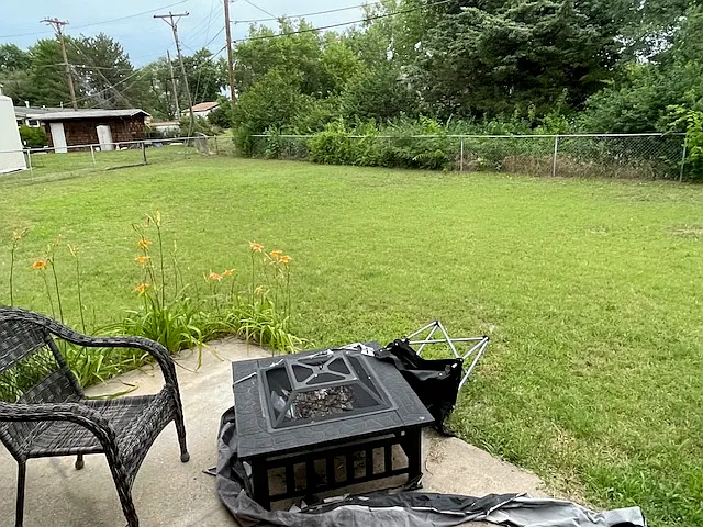 Patio & Back Yard