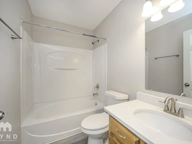8418 Regal Bend Dr — Photo 13
