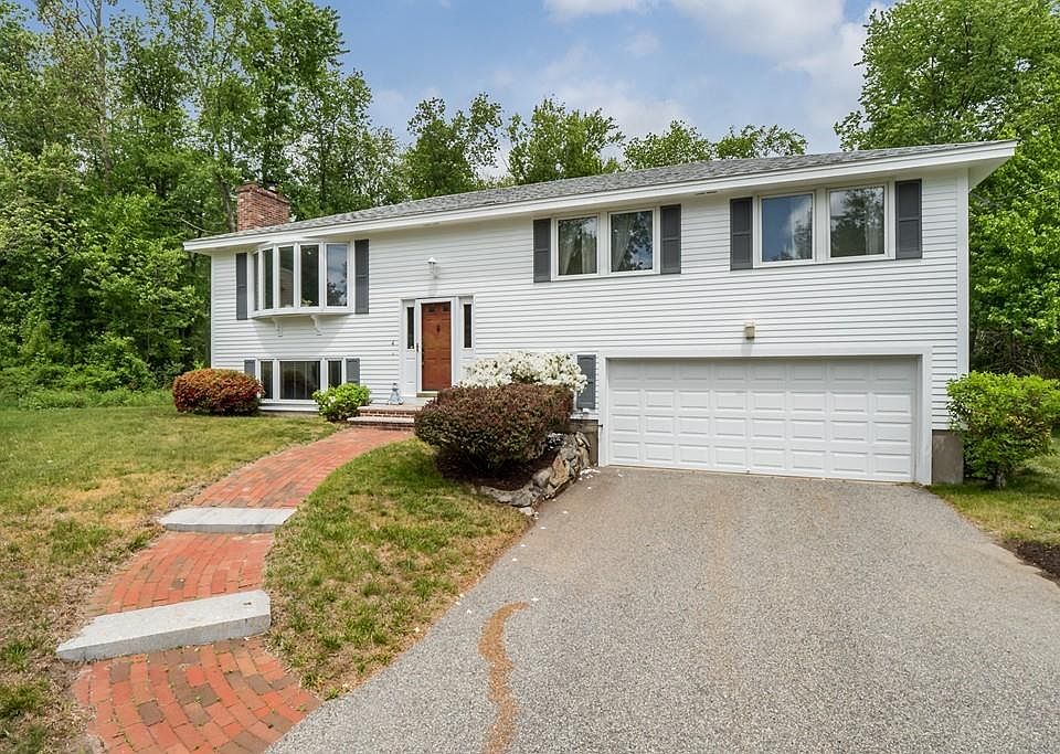 1st image of 4 Cottonwood Cir