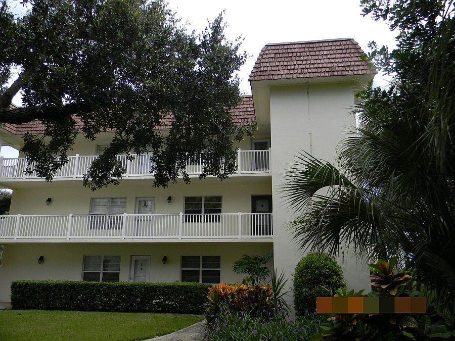 2nd image of 5400 Highway A1a