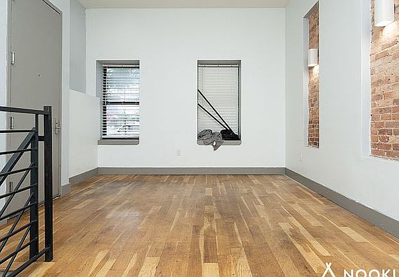 2nd image of 1000 Fulton St APT 1A