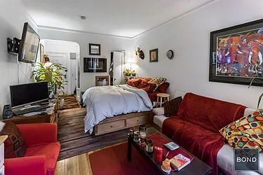 Rented by Bond New York