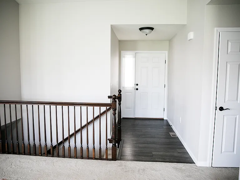 1004 Stillwater Dr — Photo 12