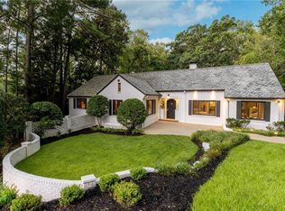 737 W Conway Dr NW, Atlanta, GA 30327