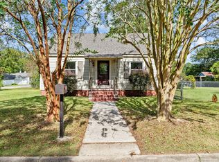 302 E 12th St, Washington, NC 27889