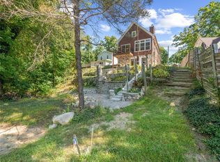 11252 Hiland Ct, Pinckney, MI