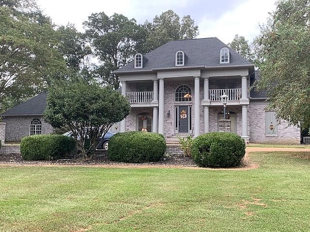 1st image of 1505 Martin Hill Dr