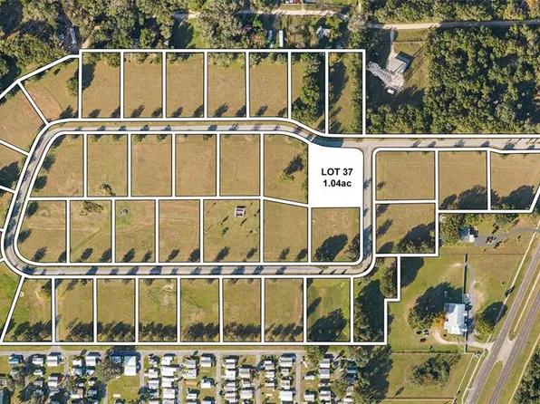 37 Hidden View Cir, Dade City, FL 33523