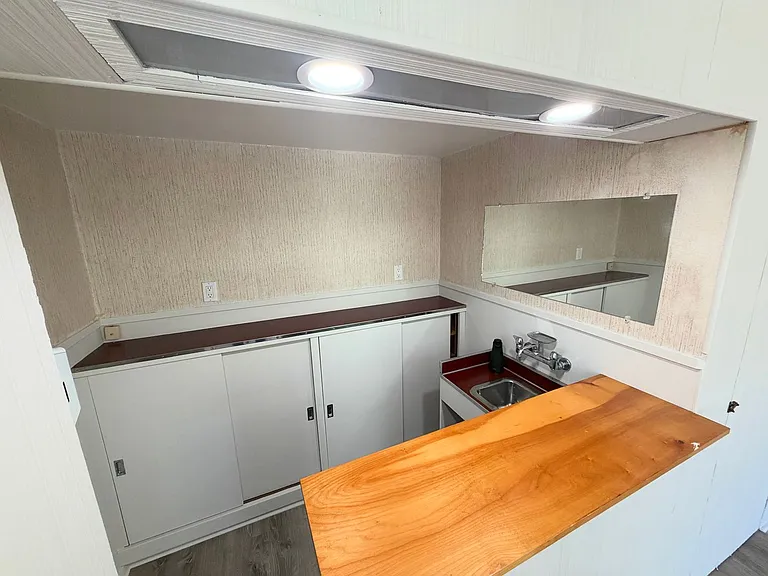 955 Lawton St — Photo 33