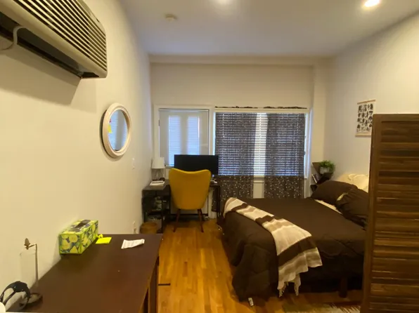 34 N Bennet St #C1, Boston, MA 02113