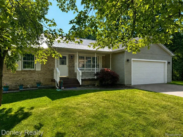 3323 River St, Kingston, MI 48741