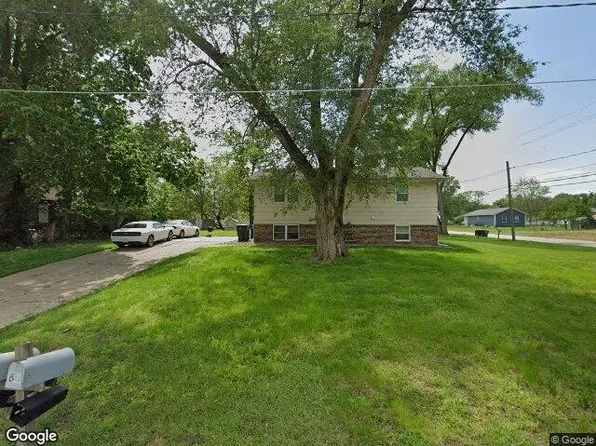 802 SE 10th St, Des Moines, IA 50309