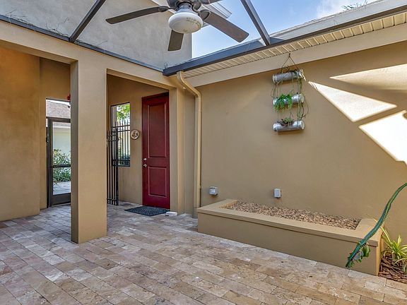 5th image of 6808 Muncaster Ct