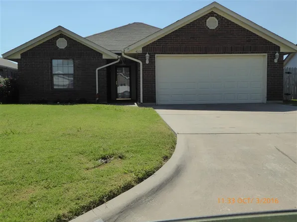 4018 SW Mesquite Dr, Lawton, OK 73505