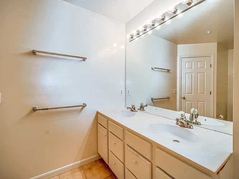 5924 Terrapin Pl #302 — Photo 25
