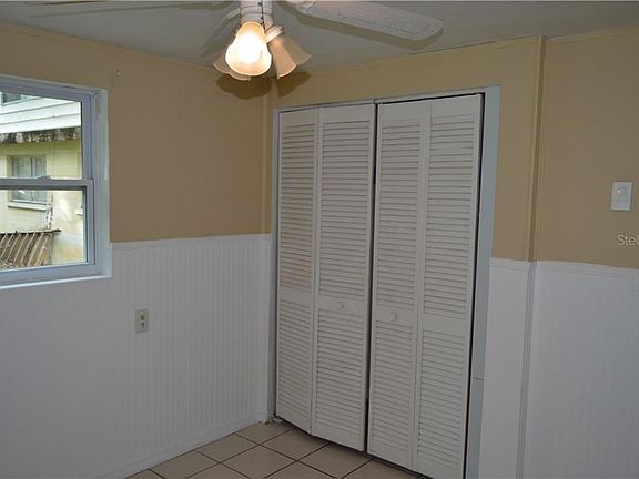 4th image of 5117 Mallett Dr APT A