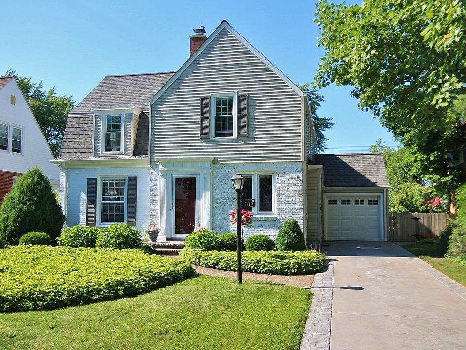 1st image of 102 Woodcrest Blvd