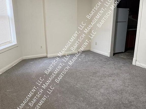 3rd image of 1311 W Madison St #9